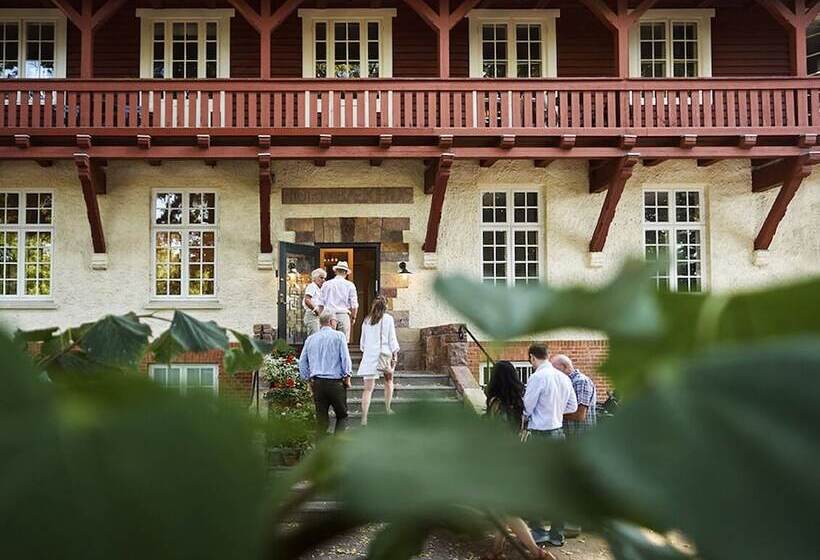 בית מלון כפרי Hornbækhus