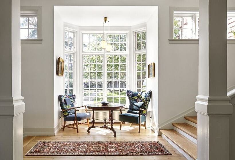 בית מלון כפרי Hornbækhus