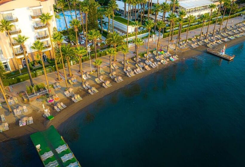 בית מלון כפרי Prime Beach