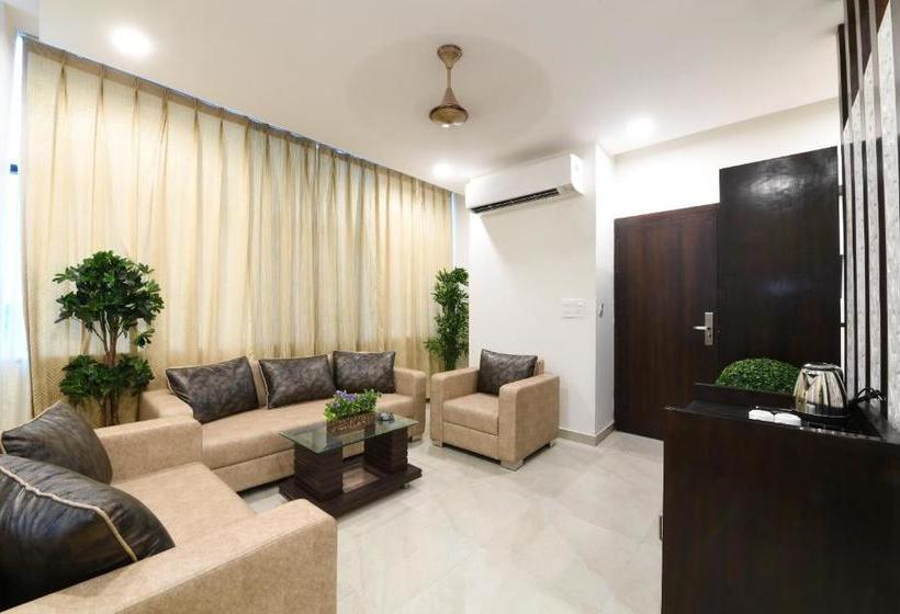 호텔 Madhav Muskan Residency