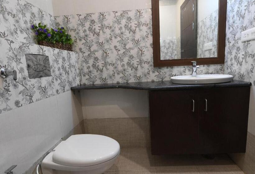 호텔 Madhav Muskan Residency