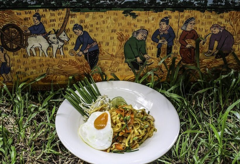 هتل Mane Village Suites