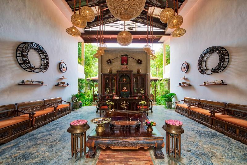 هتل Mane Village Suites