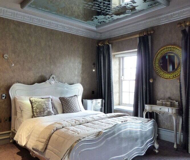 酒店 Me & Mrs Jones