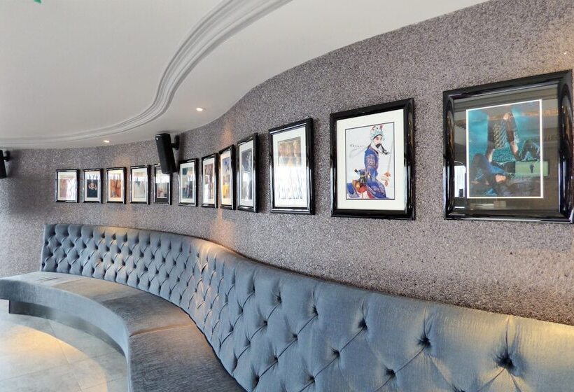 酒店 Me & Mrs Jones