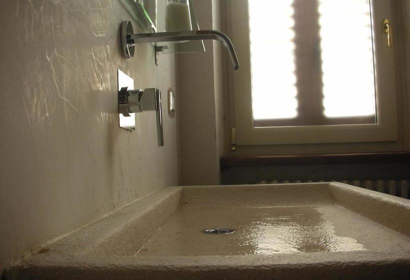 هتل My Room Old Town