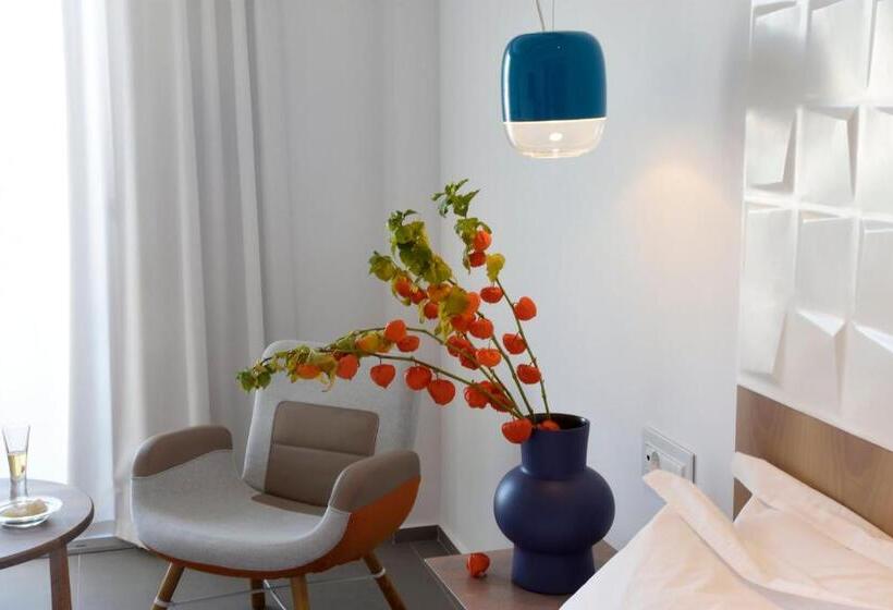 בית מלון כפרי Myconian Korali Relais & Chateaux