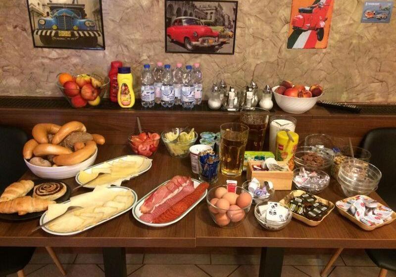 ホテル Natural Panzió