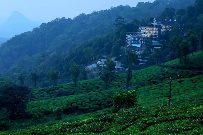 هتل Parakkat Nature Resort