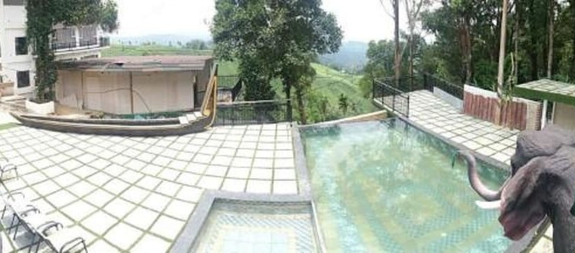 هتل Parakkat Nature Resort