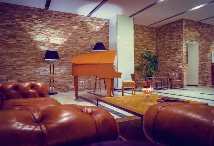 בית מלון כפרי Perla