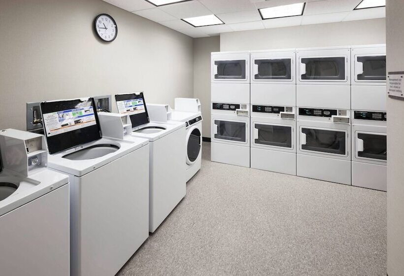 فندق Residence Inn By Marriott Clearwater Beach