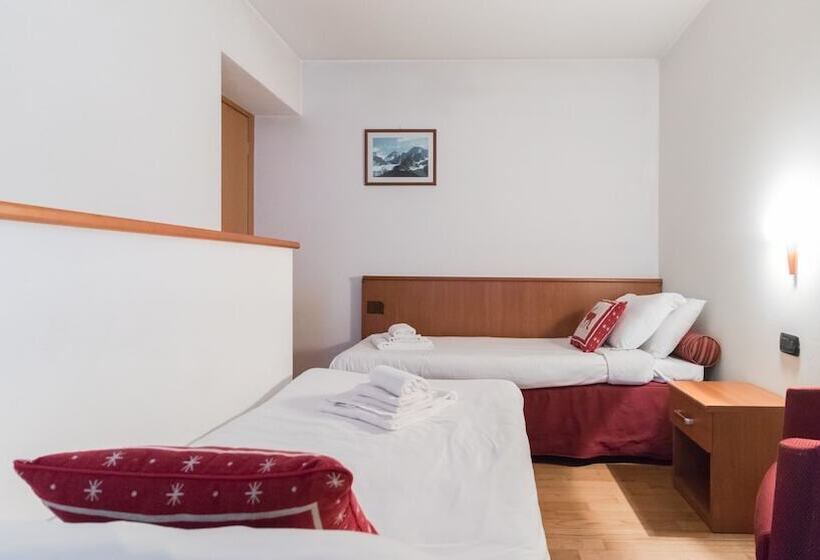 Отель Residence Pizzo Scalino