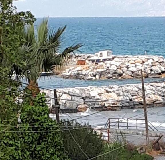 Отель Samos Apart Pension