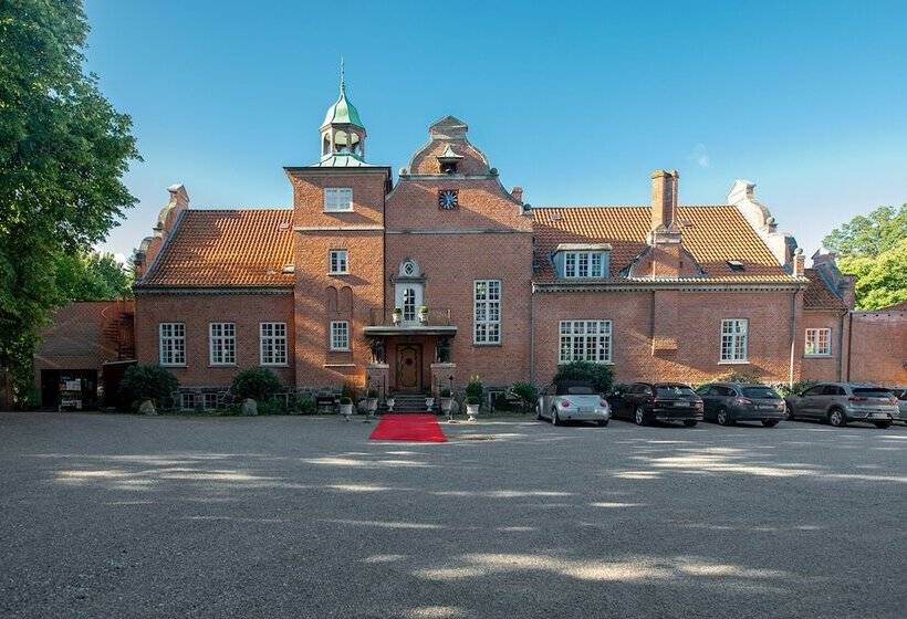 فندق Sauntehus Castle