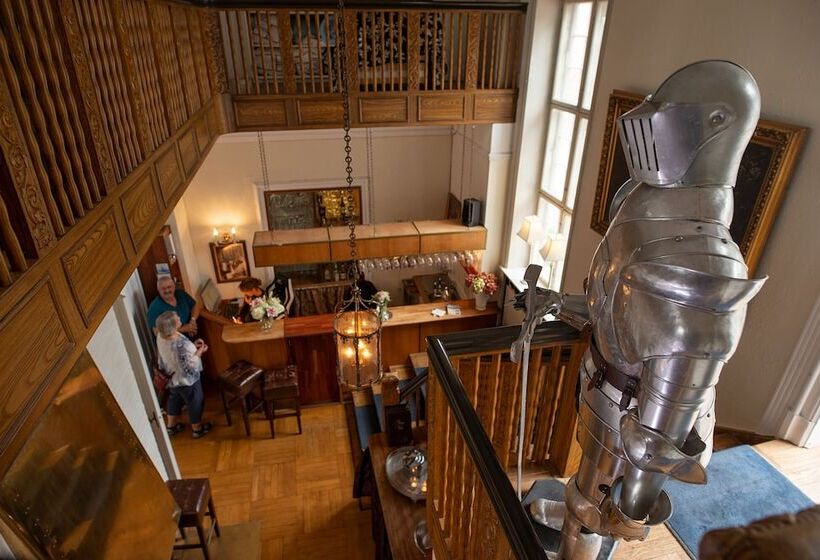 فندق Sauntehus Castle