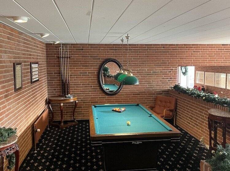 فندق Sauntehus Castle