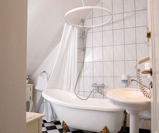 فندق Sauntehus Castle