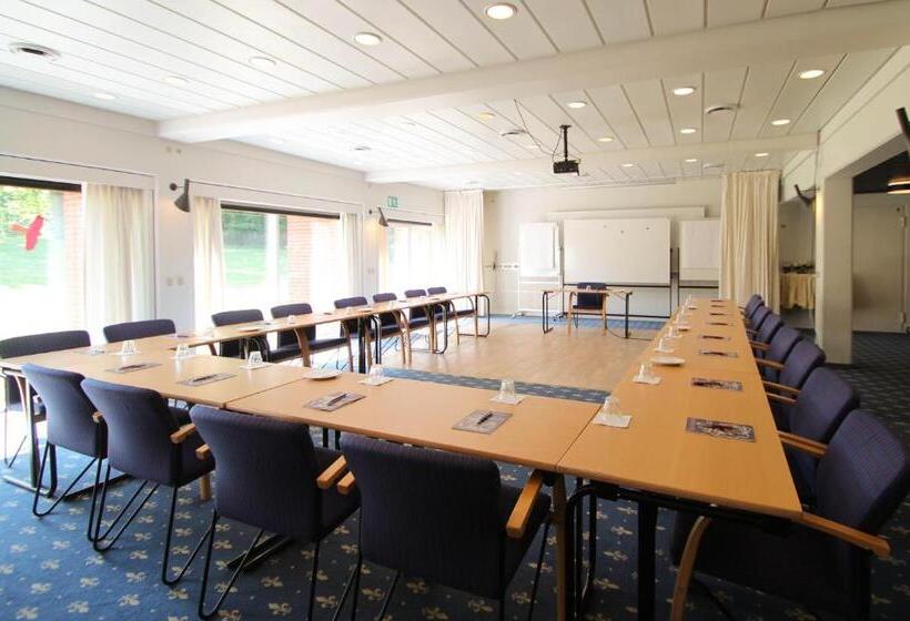 בית מלון כפרי Sauntehus Castle