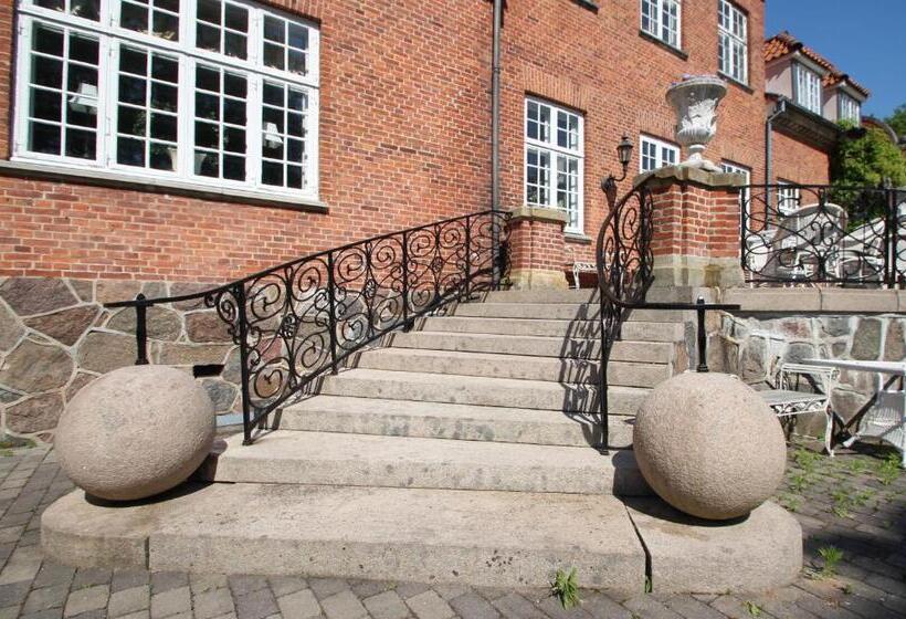 فندق Sauntehus Castle