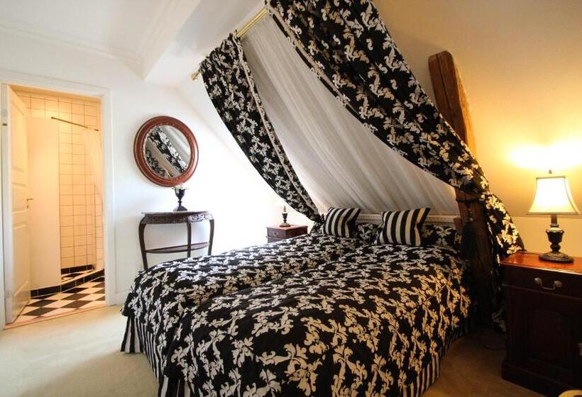 فندق Sauntehus Castle