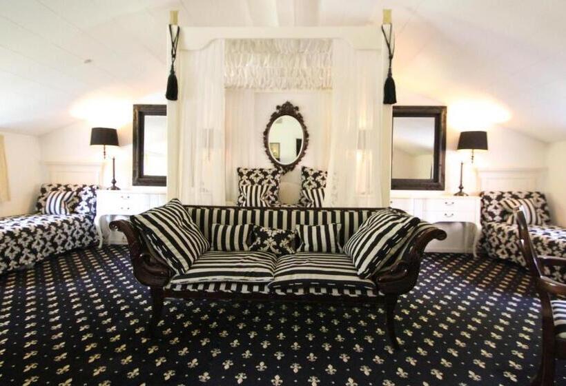 فندق Sauntehus Castle