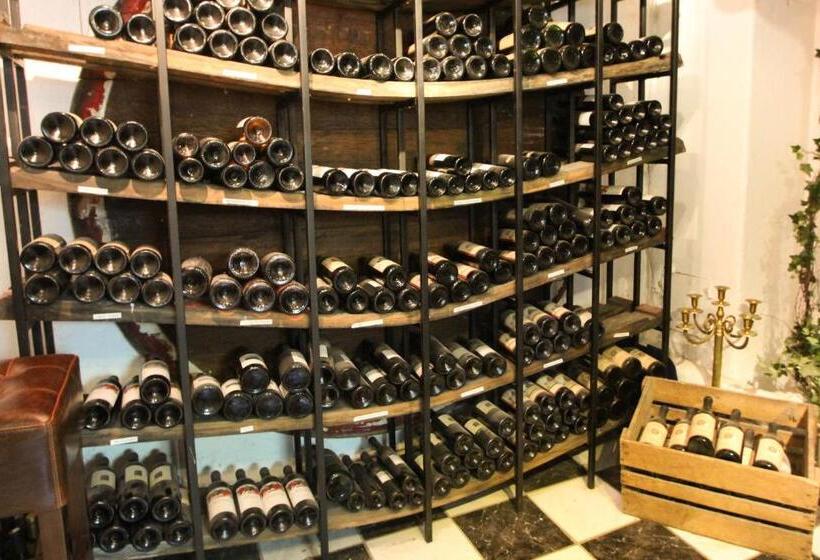 فندق Sauntehus Castle