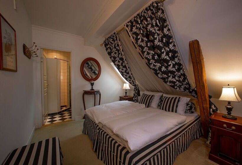 فندق Sauntehus Castle