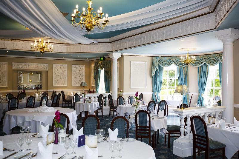 Shaw Hill Hotel Golf And Country Club