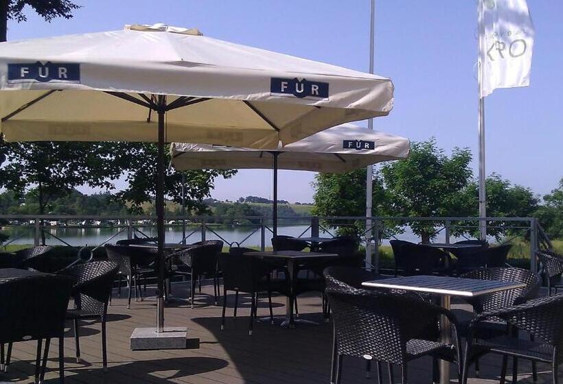 ホテル Skovdal Kro