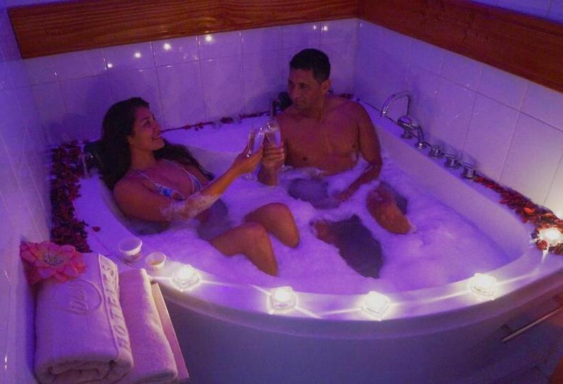 Отель & Spa Las Taguas