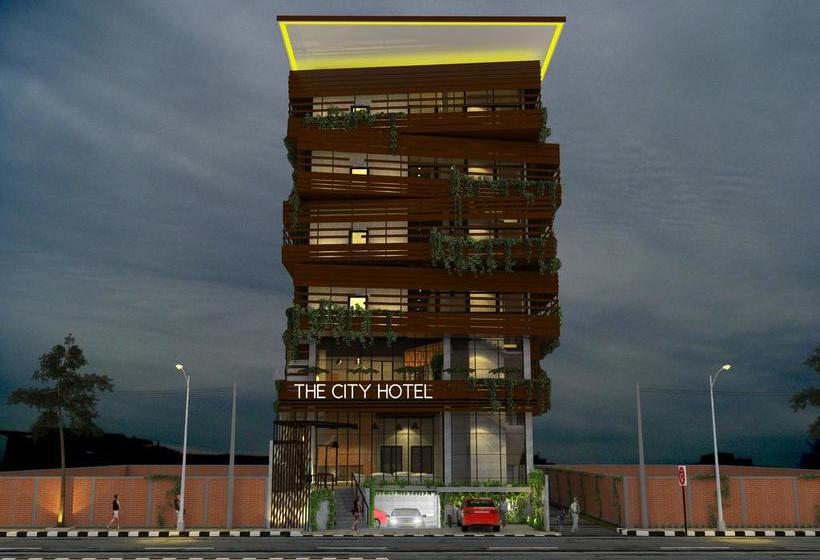 هتل The City