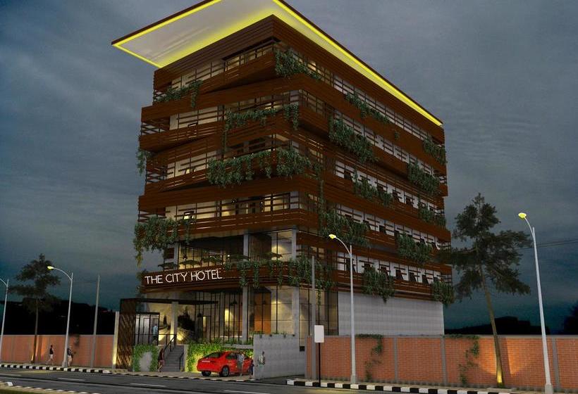 هتل The City