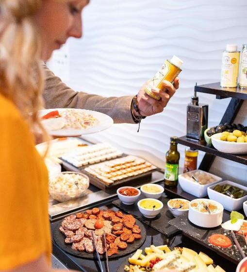 בית מלון כפרי Three Corners Lifestyle