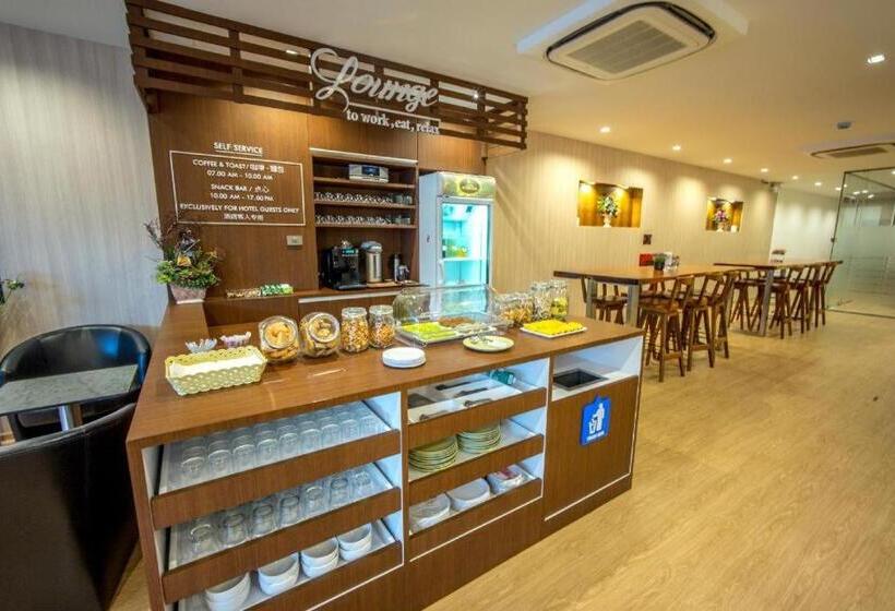 호텔 The Three Hat Yai