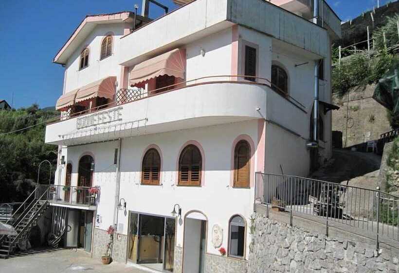 فندق Tra I Monti