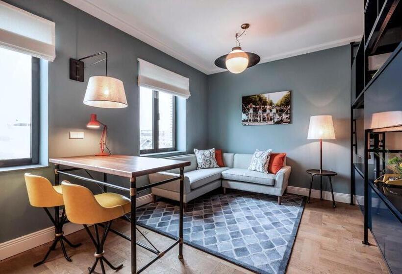 فندق The July   Twenty Eight