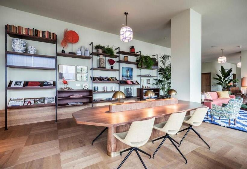 فندق The July   Twenty Eight