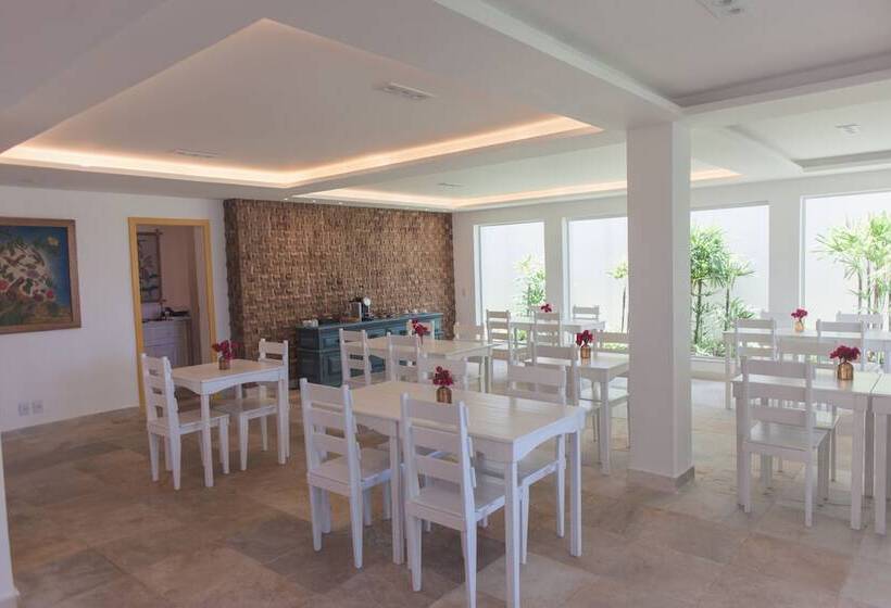 هتل Villa Raphael