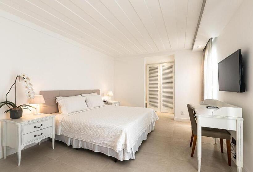 هتل Villa Raphael