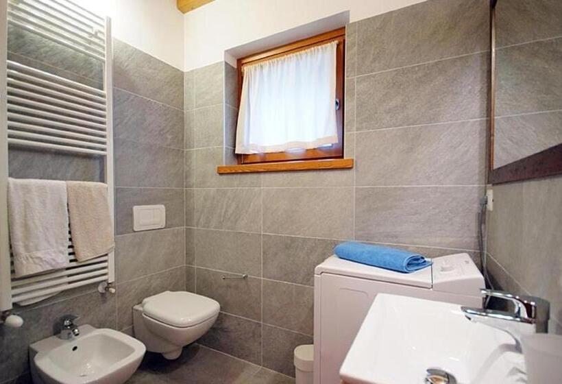 فندق Villaggio Delle Alpi