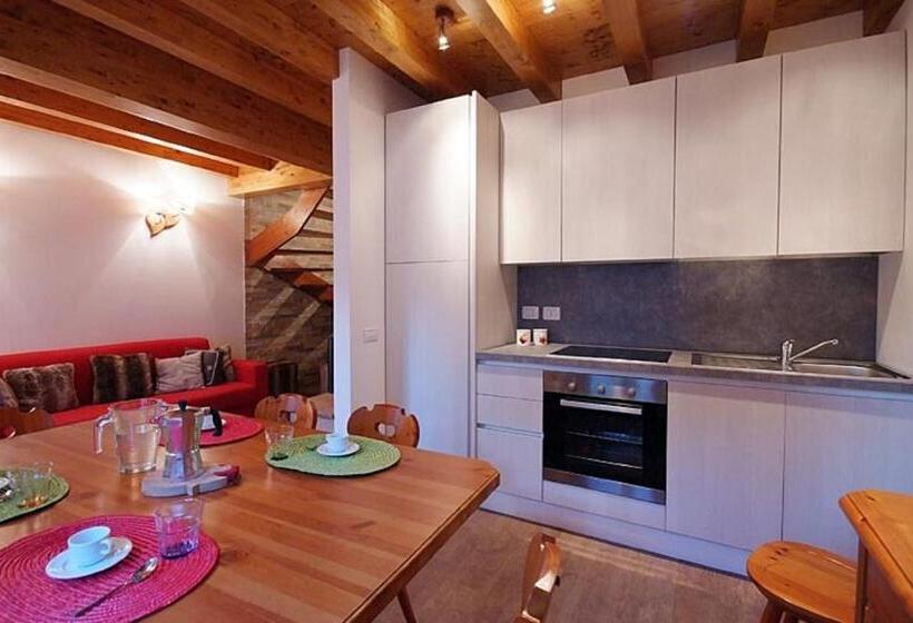 فندق Villaggio Delle Alpi