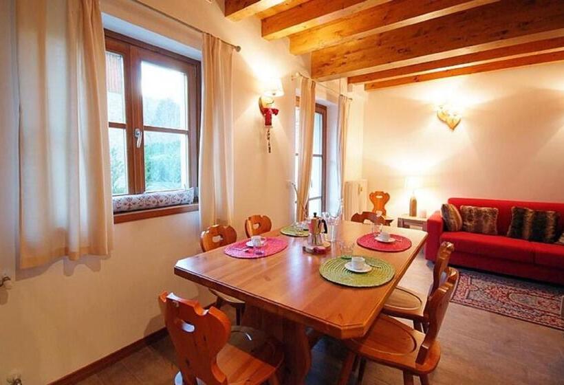 فندق Villaggio Delle Alpi