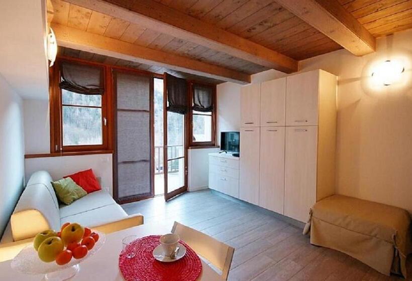 فندق Villaggio Delle Alpi