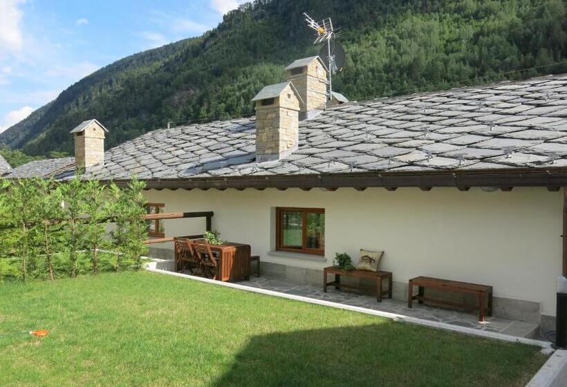 فندق Villaggio Delle Alpi