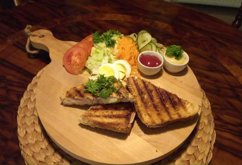 Klintholm B & B Bistro