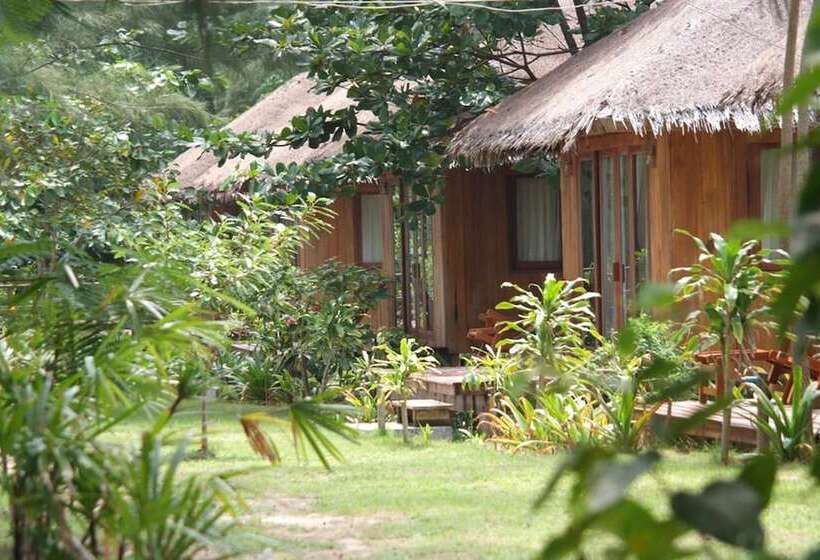 Kradan Beach Resort