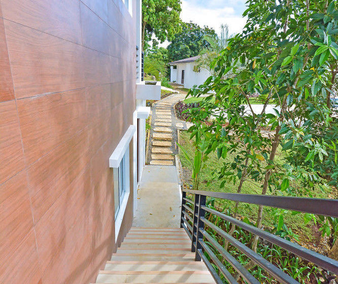 One Hagdan Villas Boracay