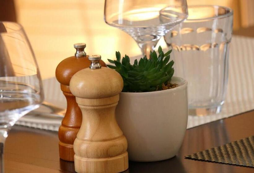 膳宿费 A Propos  Suites Et Chambres