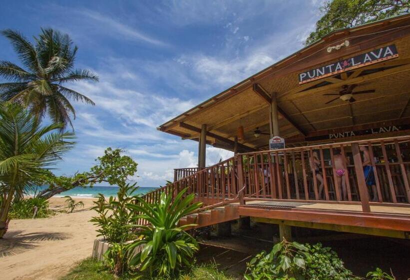 Red Frog Beach Island Resort